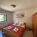 Holiday home Silentia Lastovo